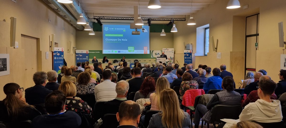 È iniziata l’Assemblea dei Produttori BIO! Ci siamo riuniti oggi all'Auditorium Giuseppe Avolio di Roma <a href="/Cia_Agricoltura/">Cia-Agricoltori Italiani</a> per affrontare insieme i temi chiave del futuro dell’agricoltura bio, dal giusto prezzo alla crescita sostenibile del settore.🌱 #AssembleaFederBio #BioItalia