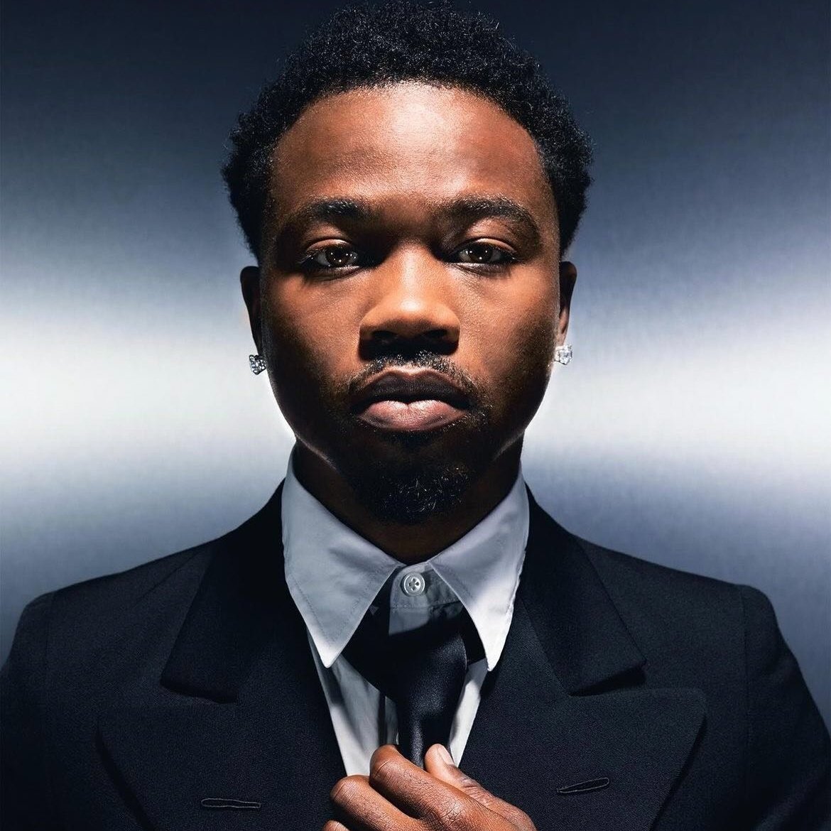 slyvarome's tweet photo. #NewProfilePic https://t.co/gO13qxtoWH