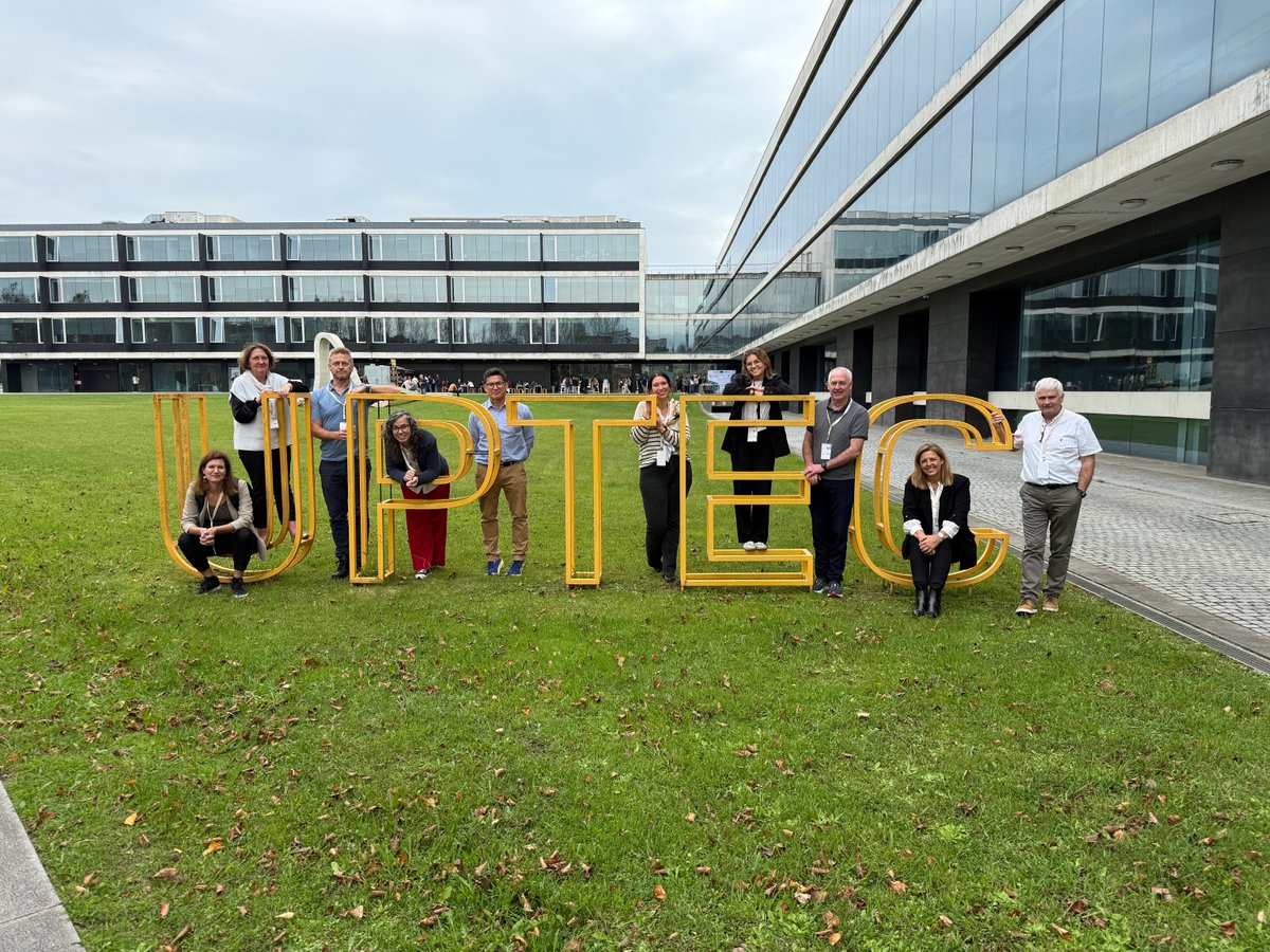 🔹 D'fhreastal Fionnán Ó hÓgáin agus Meadbh Seoighe thar ceann an Údaráis ar chruinniú ST3ER, togra den AE, i bPorto sa bPortaingéil an tseachtain seo. Tá an tÚdarás ina cheann de chúig pháirtí ann in éindí leis an bPortaingéil, an tSlóivéin, an Spáinn agus an Danmhairg.