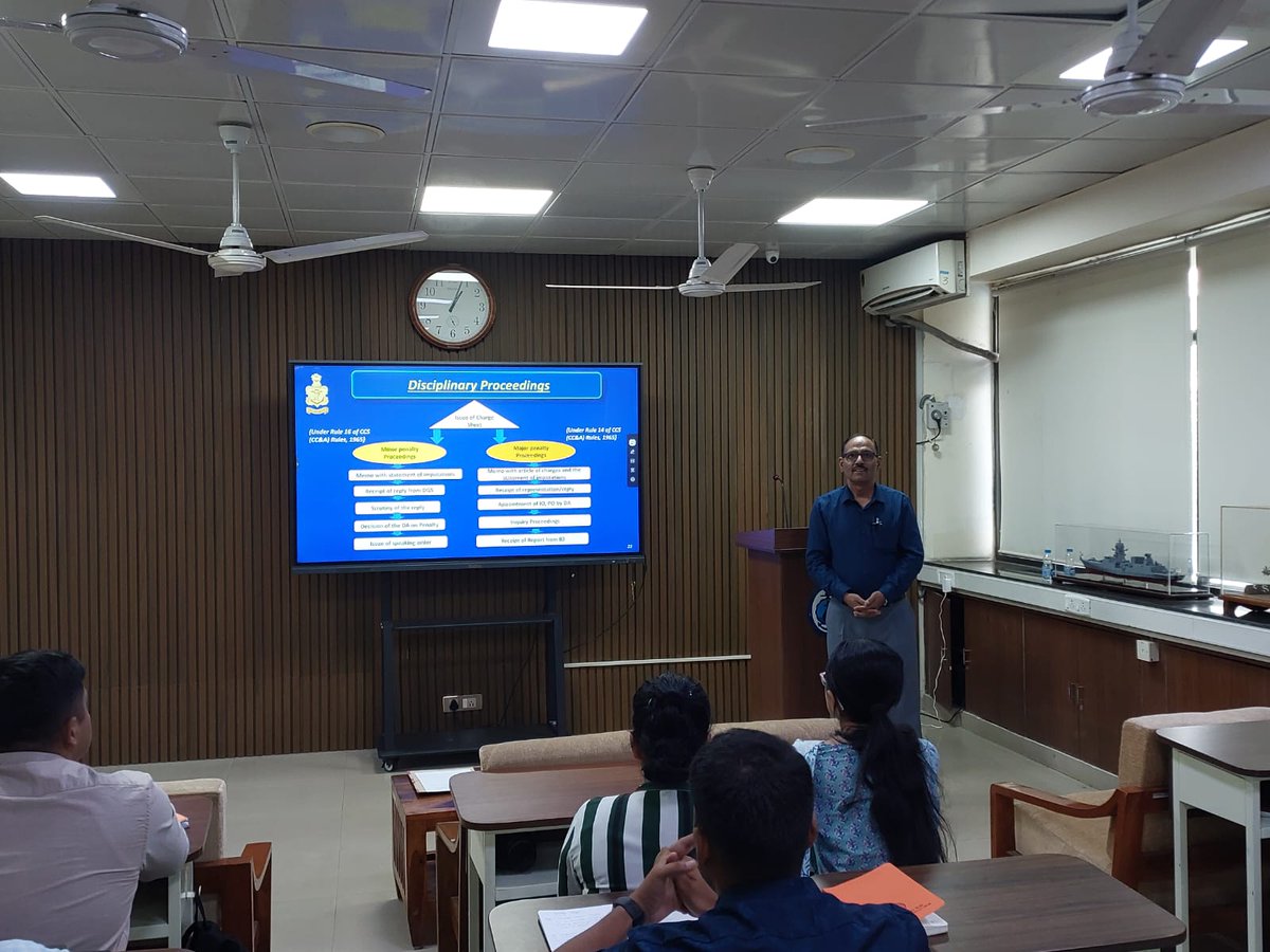 IN_DCP's tweet photo. Shri T Hussain, CAO from NHQ/ DCP delivered an insightful lecture on Civilian Administration and familiarization of CCS (CCA) Rules to the #PGDIIT batch 2023/24 of 60 #NavalOfficers at Naval Construction Wing, #IITDelhi. The session was well received, enriching knowledge and fostering valuable discussions.
#IndianNavy
#DefenceCivilians
#CivilianAdministration
#2024YearOfNavalCivilians