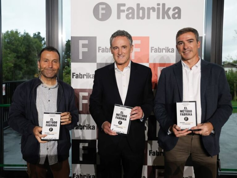 📊 Centro de Alto Rendimiento <a href="/FabrikaNCE/">Fabrika</a>  publica un manual que recoge las claves para implementar la llamada "nueva cultura del trabajo", elaborado a partir de las experiencias vividas con empresas vascas en torno al #MétodoFabrika.

🔗 spri.eus/es/innovacion-…

#Innovación