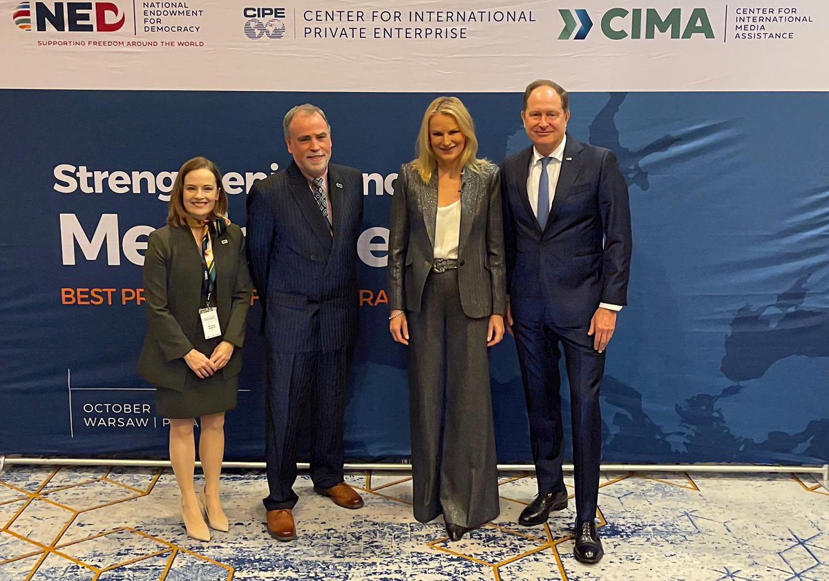 USEmbassyWarsaw's tweet image. .@USAmbPoland wziął dziś udział w konferencji „Wzmacnianie i Finansowanie Wolności Mediów”, zorganizowanej przez @CIPEglobal, @CIMA_Media i @nedemocracy w Warszawie. W obliczu rosnących zagrożeń dla wolności mediów na całym świecie potrzeba wiarygodnego i niezależnego…