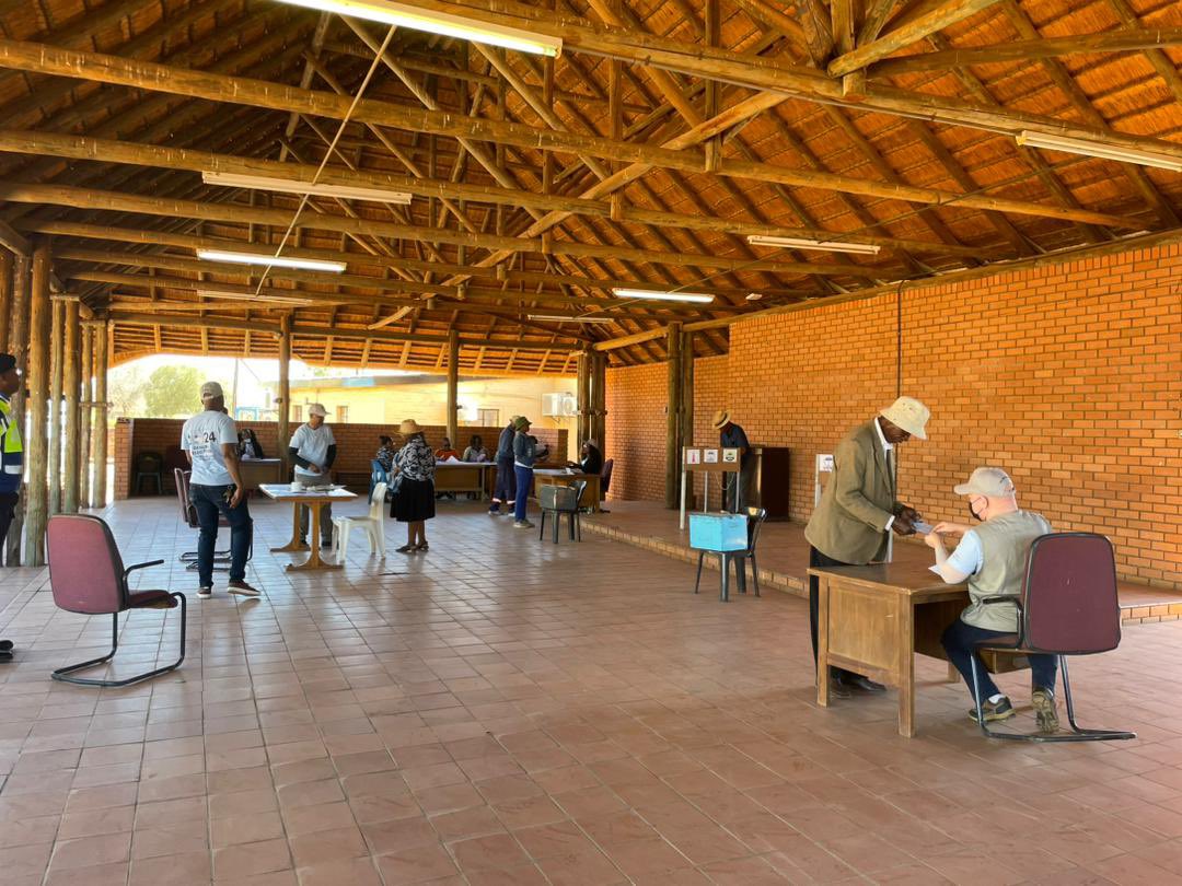 Canada in Zimbabwe tweet media