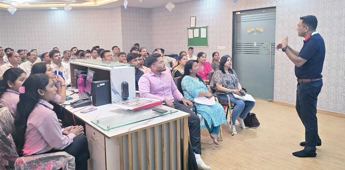 PR4uOfficial's tweet photo. @PR4uOfficial Training Programme at #Mumbai 

#pr #media #digitalmedia #PublicRelations https://t.co/E4TLlqRpcs