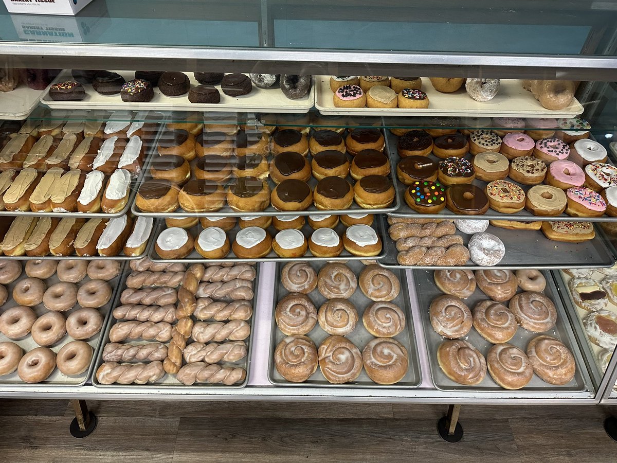 Liebermann’s And Beyond Bakery tweet media