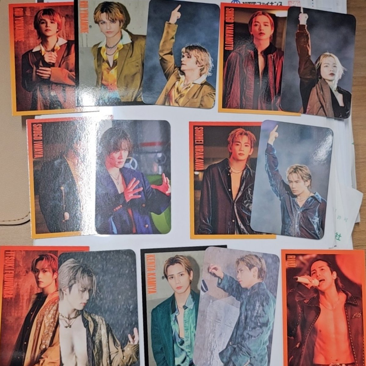 pang_yonami's tweet photo. アルバム開けたら今回さすがに運良すぎる…！
自引きできた！！！
家にオフィシャル届いてるから帰り次第開けて交換探すか笑 https://t.co/JTjWgvdjH8