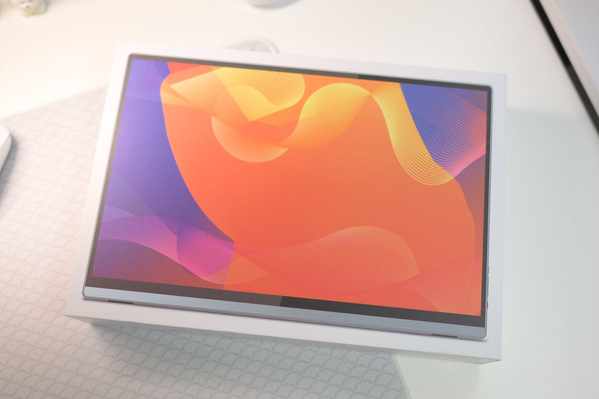 Intehill モバイルモニター 4K+ 13.4インチ U13ZA Amazon.co.jp: Intehill モバイルモニター 4K+ 13.4 インチ