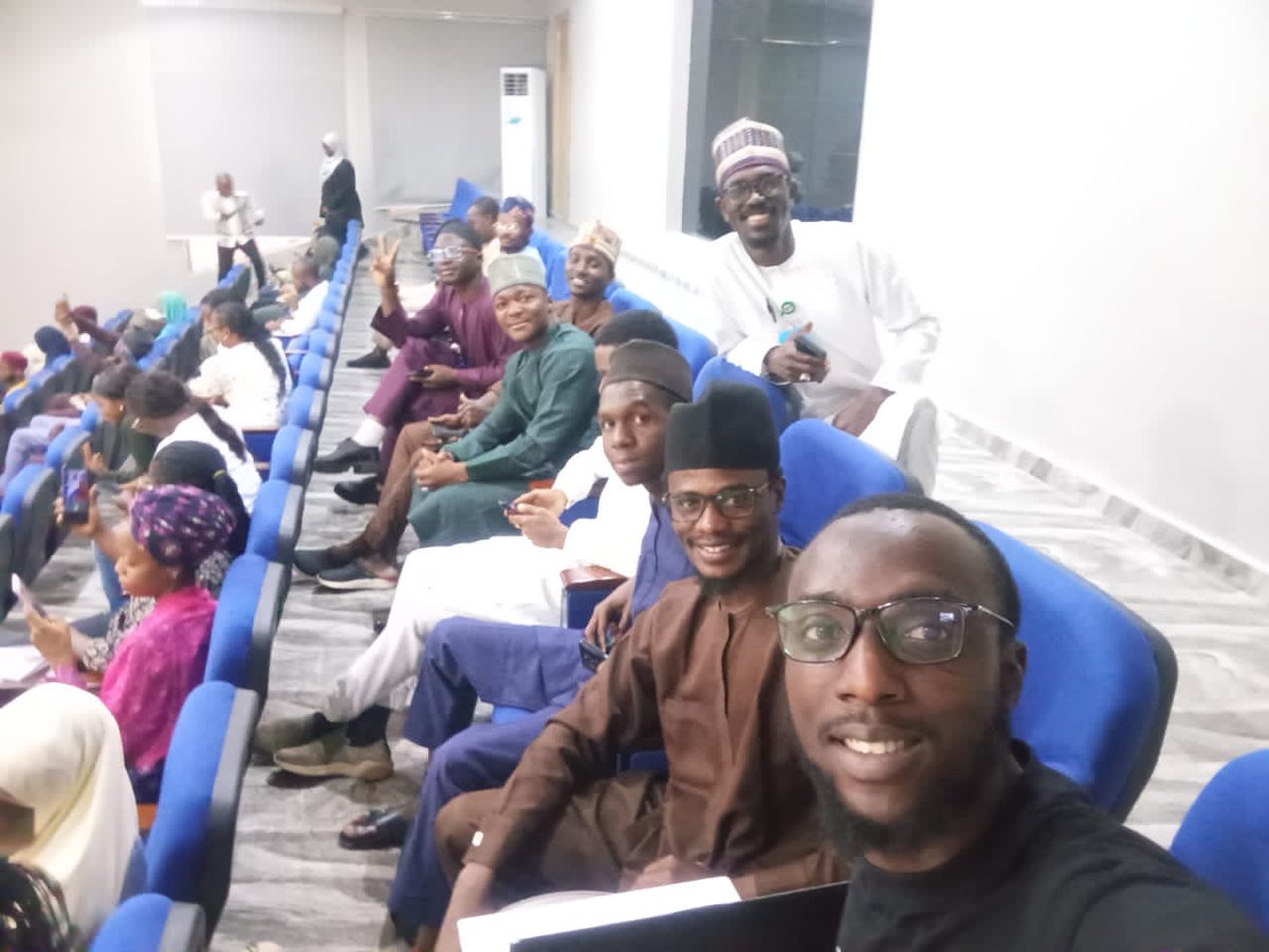 YusufNasir_Ahmd's tweet photo. #DataScience Community Meet Up...
#D4SG will certainly revolutionize the application of data science for socio-economic development.
It is already happening at @NFTIAfrica.... https://t.co/XcOQ6pVuYi