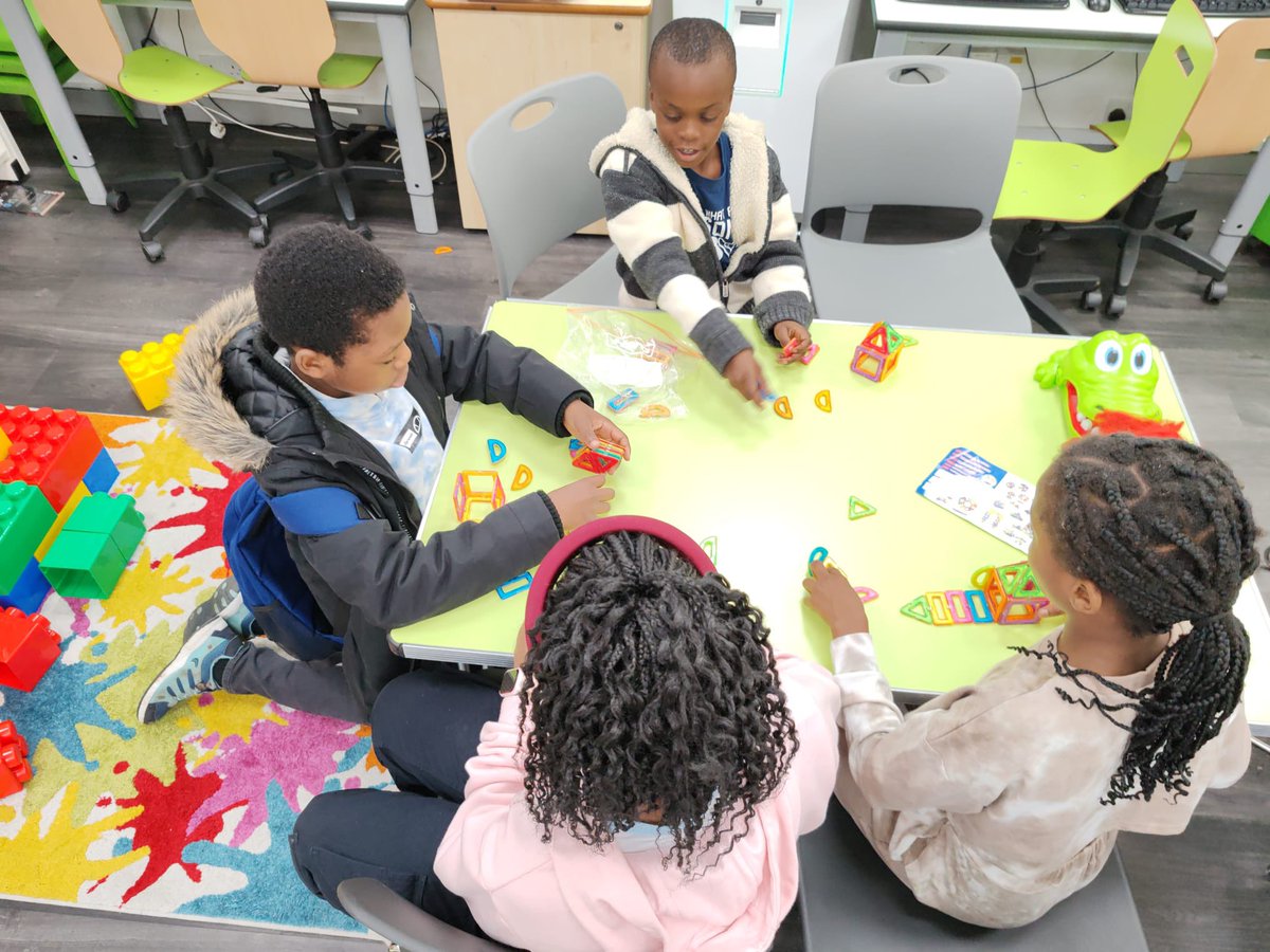 GreenwichLibs's tweet photo. Thank you to everyone who came along to our @our_heritage_uk’s session at #ThamesmereLibrary, we had so much fun with art, music and storytelling! We have another session today at 2pm so pop in for half term fun! @Royal_Greenwich @Better_UK #LoveYourLibrary #BlackHistoryMonth https://t.co/dgVKJUbvMC