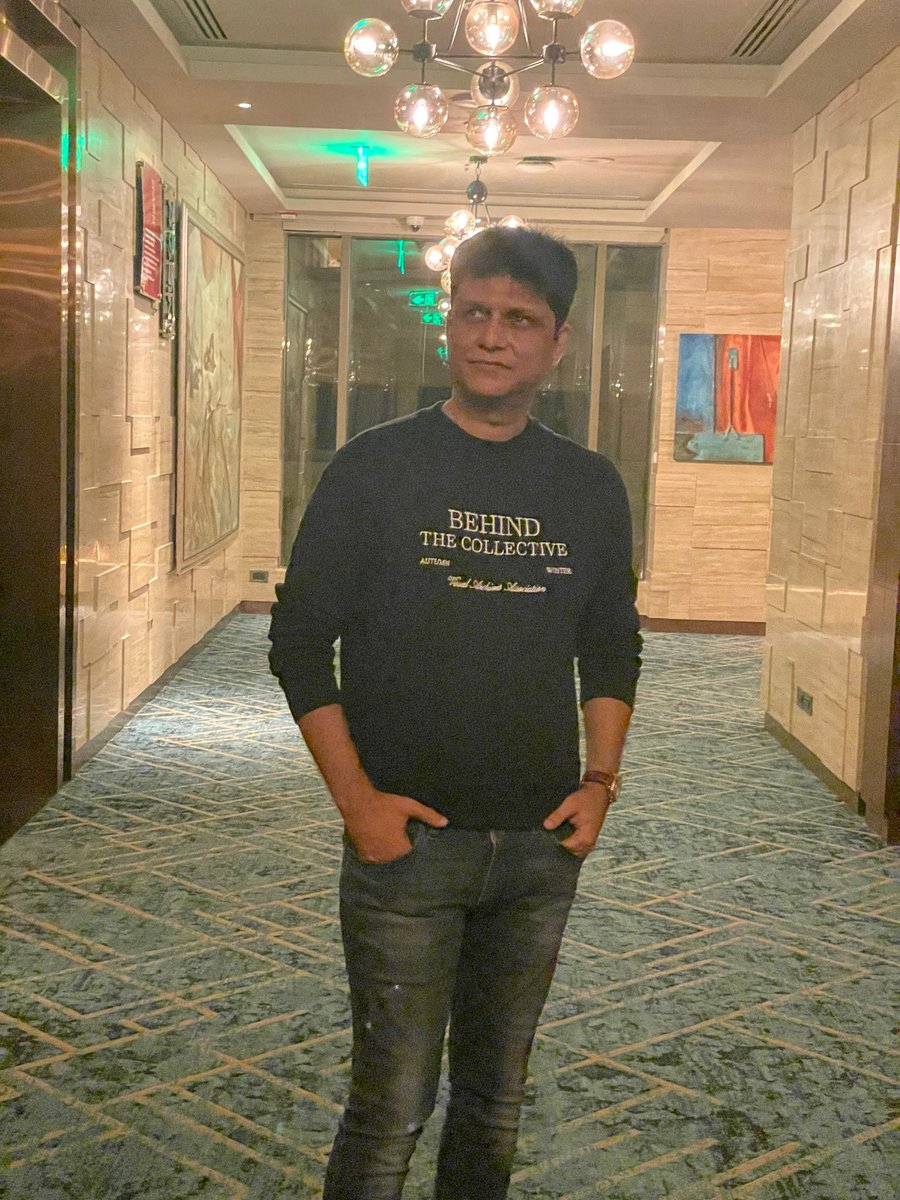 animalikhan's tweet photo. Lights ON https://t.co/NathLGWbqU