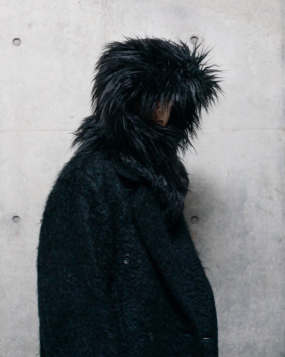 FILTH ブラックファー バラクラバ　Nubian FILTH FW24コレクションから1stデリバリーが到着。ボリューム感のある