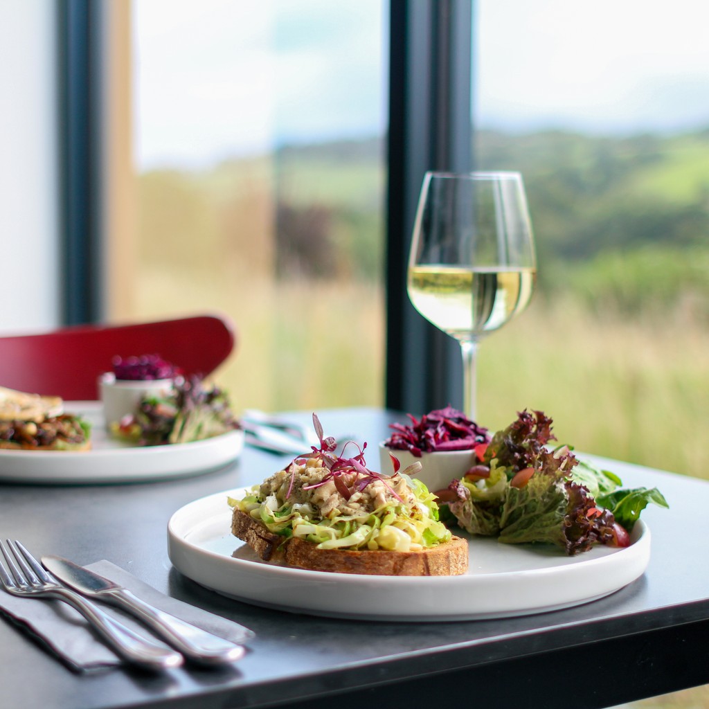 Looking for a #plantbased bite? 🌱 Try our Hispi Cabbage + Cashew Cream Open Sandwich—grilled cabbage, cashew cream, crushed cashews, and a splash of lemon. It’s a must-try! 🙌 #lunchout

Grab yours here 🔗 bit.ly/3EQ4vYL