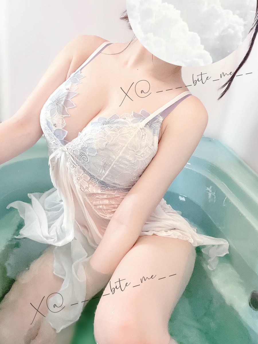 🌨 凛 。さんのエロ画像、2024年10月30日19時09分54秒に投稿