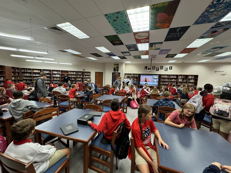 ndms_griffins's tweet photo. Shout out to NDHS's Luke Delafield and Cole Cory for sharing the Word and a message this morning during FCA! #GriffinsLead #GriffinsServe #NDMSFCA #NDHSFootball #GriffinFamily #GriffinStrong #GriffinPride https://t.co/APM5I69EaT