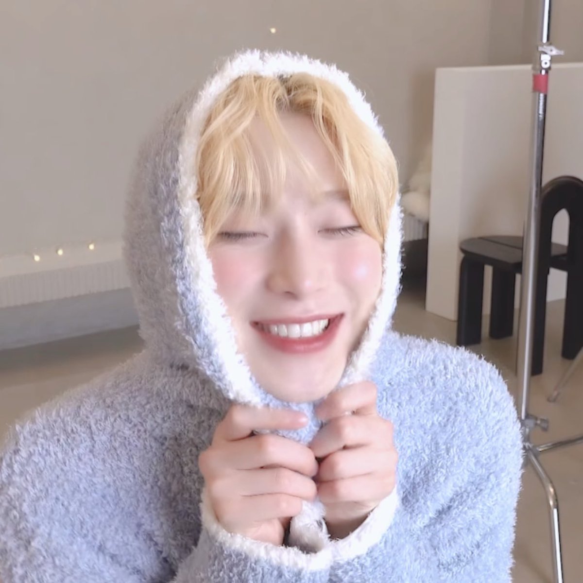 wywanny's tweet photo. ㅠ ㅠ 🎀 https://t.co/bQfl9xahQ7