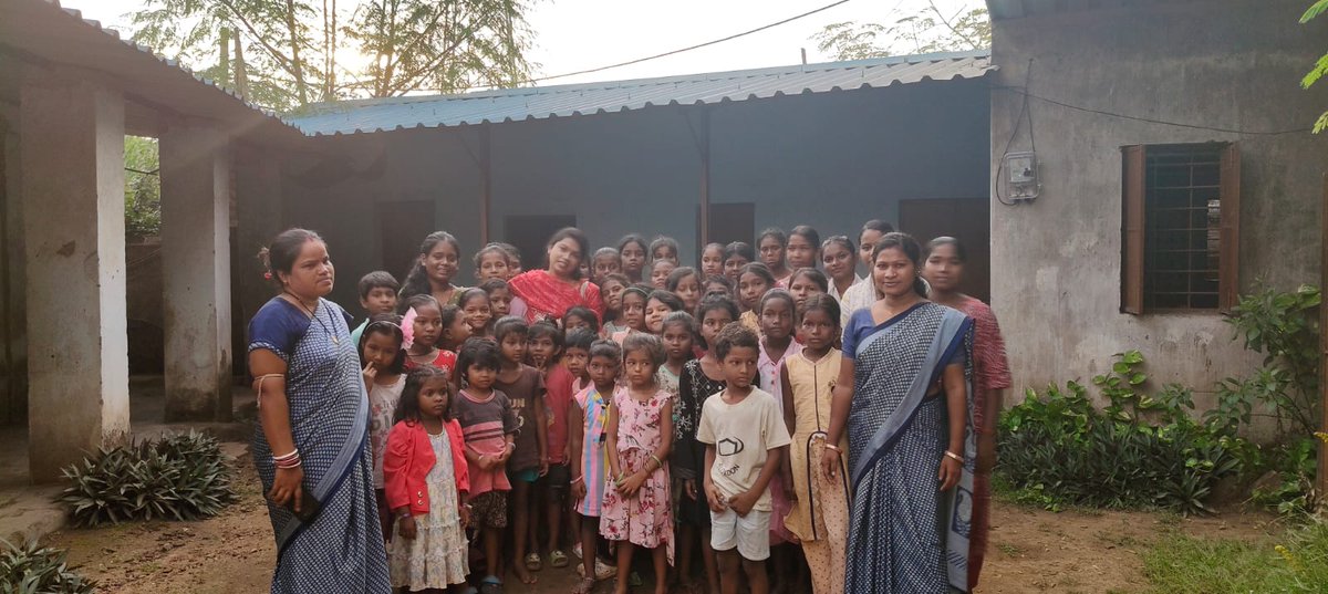 cwsrkl's tweet photo. Girl child awareness program
At Sitalpada center https://t.co/xEYRvpiSHc
