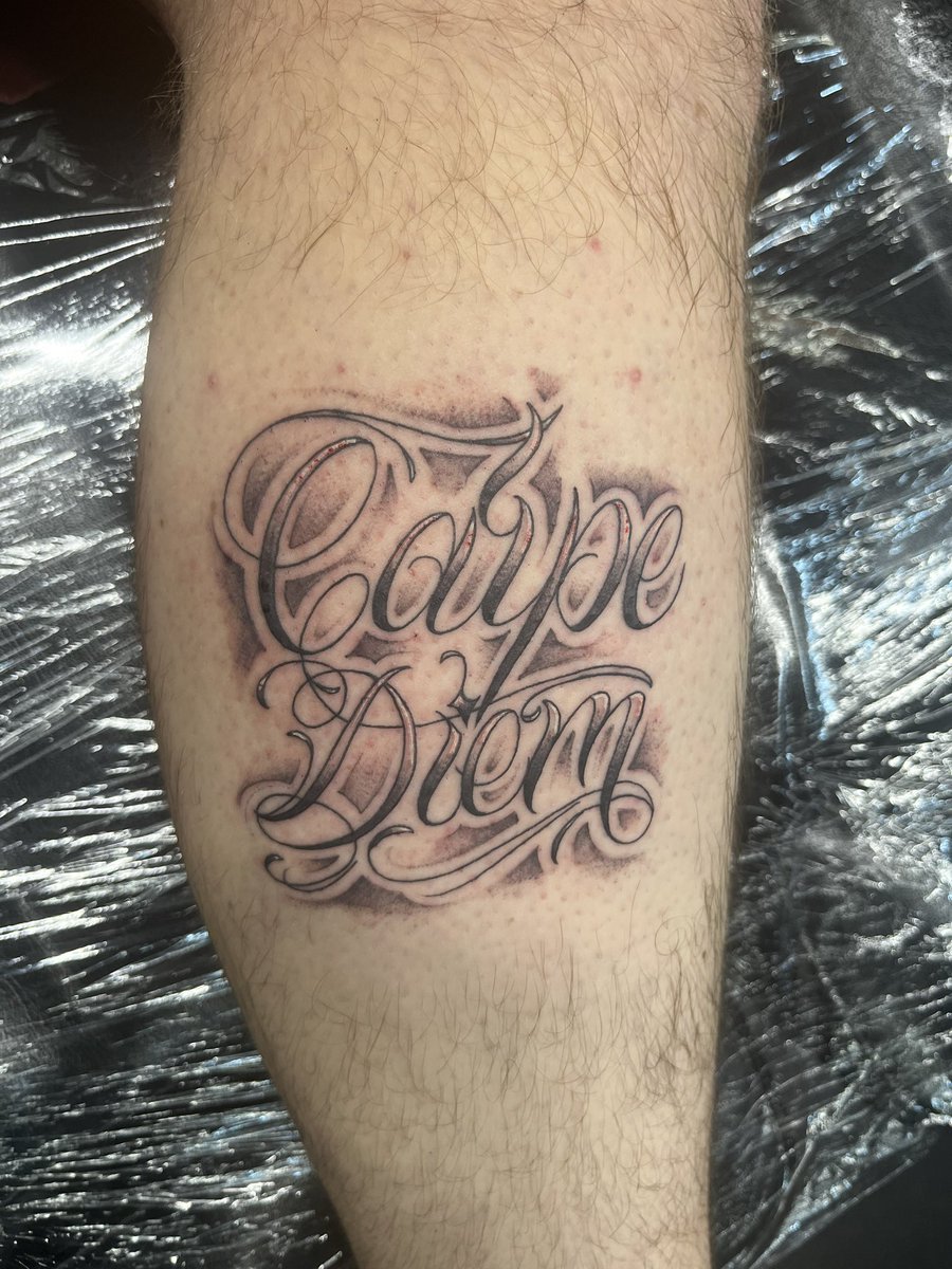RyanPenniston's tweet photo. Finally got my YouMeAtSix inspired tattoo, only waited a few years for this. 😆 @joshmeatsix @youmeatsix #TilTheBitterEnd 🤘🏻 https://t.co/MnDp18pay9