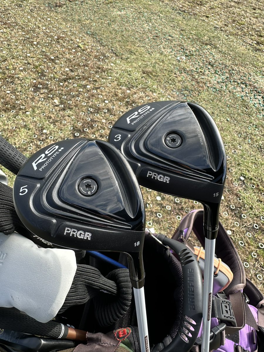 ACEFITTING's tweet image. プロギア　RS プロトタイプ　
ツークローバー　FW

プロギアの限定品は間違い無い🏌️‍♀️

打感は重くて飛ぶ。それでいて易しい。

気になる方は是非🫡

#プロギア　＃ＲＳ　#プロトタイプ
#練馬　#ゴルフ工房