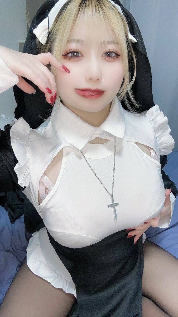 shiko45rin's tweet photo. エロシスター❤ https://t.co/Kl9bGC2LSs