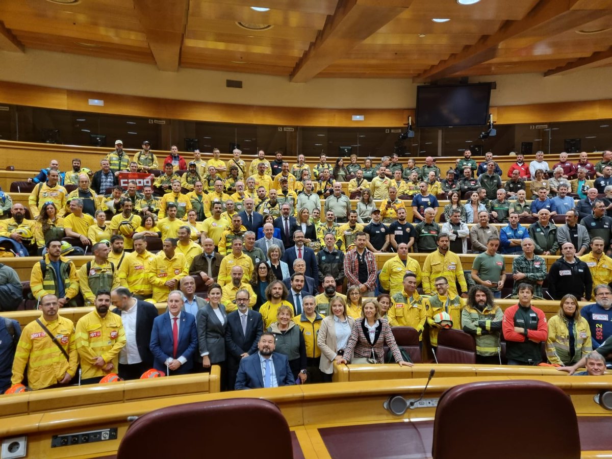Nuestras condolencias y apoyo a las personas afectadas por la DANA en el País Valencià.

Anunciaros que la Ley del Estatuto Básico del Bomber@ Forestal queda aprobada!!!!

Gracias a tod@s los que han creido en ello y lo han hecho posible!!!!
#EstatutoBasicoBBFF