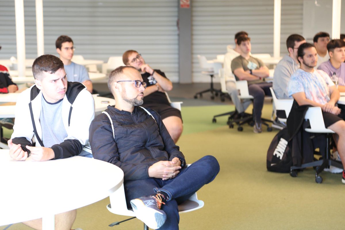 📍Orgullosos de participar en el #diadelaempresaenandalucia con la asistencia de <a href="/Miguel_Briones_/">Miguel Briones</a>
 y la SGP Paloma Rodríguez. <a href="/EducaAnd/">Consejería Desarrollo Educativo y FP</a> <a href="/educacionmlg/">Desarrollo Educativo Málaga</a> <a href="/cemmalaga/">CEM</a> <a href="/CEAes_/">CEA</a> <a href="/diegohueltes/">Diego Hueltes</a>