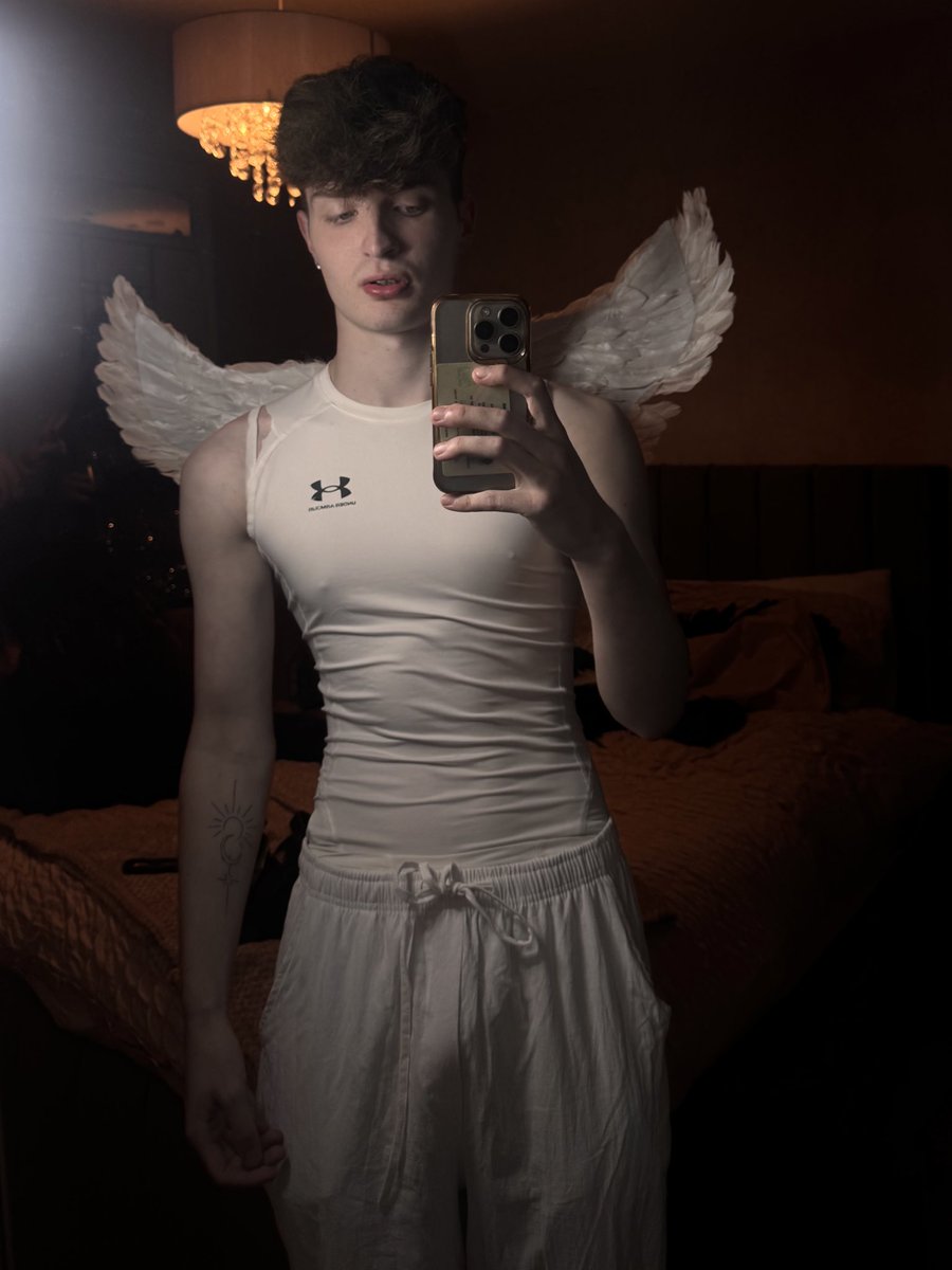 standard halloween angel