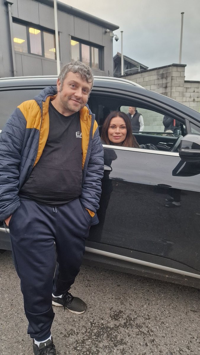 Neil Porter tweet media