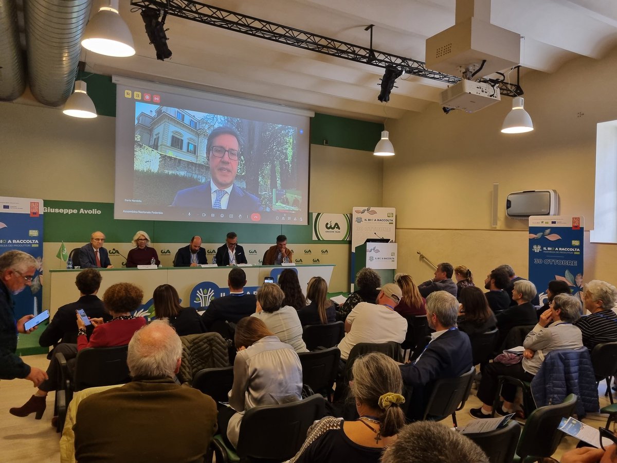 🌱 Intervento dall’Europa 🇪🇺
On. <a href="/DarioNardella/">Dario Nardella</a> porta la prospettiva della Commissione Agricoltura e Sviluppo Rurale del Parlamento Europeo. 

Uno sguardo europeo sulle sfide e opportunità per l’#agricolturabiologica.

#AgricolturaBio #FuturoSostenibile