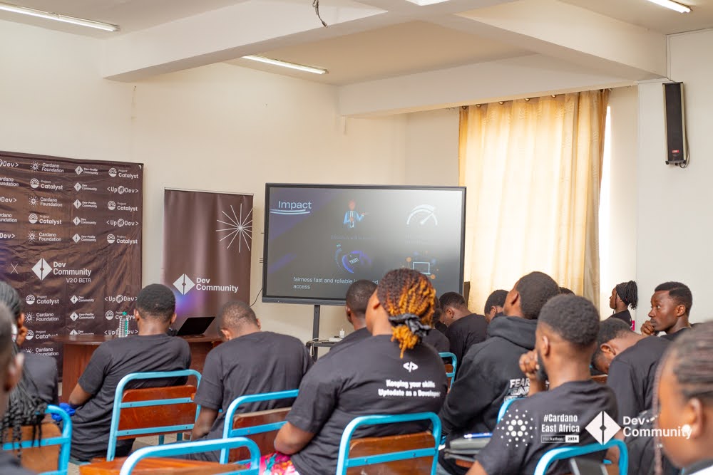 Dev Community IO tweet media