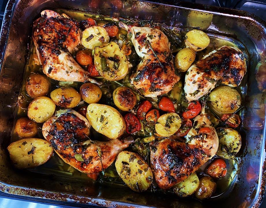 Obzokee's tweet image. When the garden plays a part on dinner tings… caribbeanpot.com/baked-chicken-…