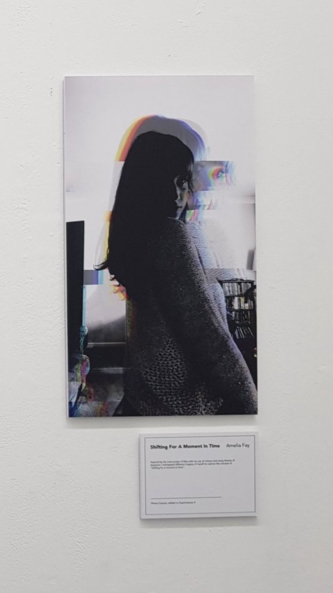 luvr4lyla's tweet photo. I haven’t been here in a long time. But I knew when the next game was released I would come back 🦋 while I was gone, I won the photography competition in London! Now off to play the new game the team gifted me for free!!!  #LifeIsStrange https://t.co/LyEJ6yYHw2