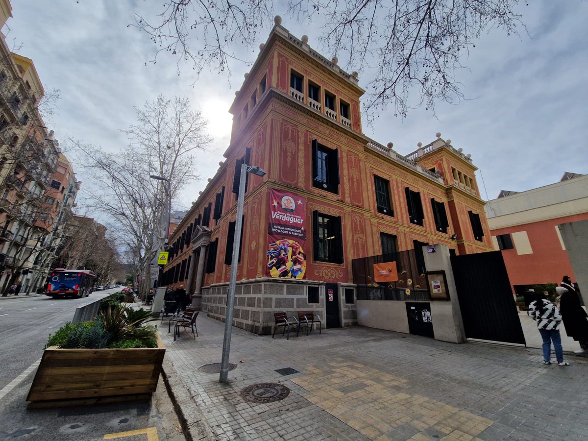 sants3radio tweet media