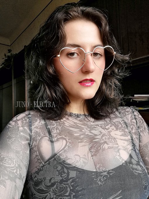 Dream Woman ✨💗 https://t.co/a51if1AWWy