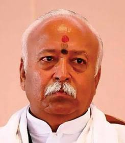 RSS जो HINDURASHTRA बनाना चाहता है उसका उदाहरण ग्रामीण इलाकों में मौजूद है.

भारत के किसी भी गांव में चले जाइए हर जाति का अपना टोला मोहल्ला है. ऊंची जातियों की बस्ती ज्यादा ऊंचाई बसी है. 

SC वर्ग की कई जातियों की बस्ती गांव के बाहर निचले हिस्से पर बसी हुई हैं. बाढ़ का पानी आने
