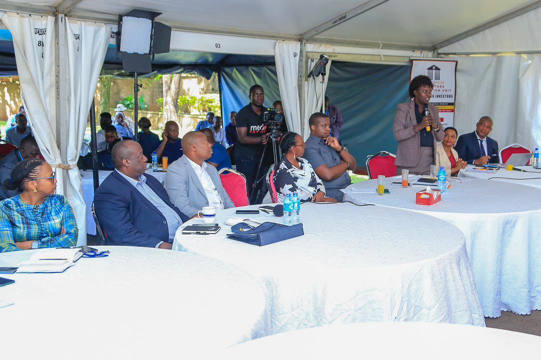 TrillUganda's tweet photo. JUST IN: The State House investors protection unit Head Col.Edith Nakalema @edthnaka hosting a Consultative Meeting on Responsible Mineral Sourcing Standards and Investor Protection in partnership with the Africa Responsible Mineral Sourcing Initiative (@armsi2050 )
#ARMSI
#EmpoweringInvestors