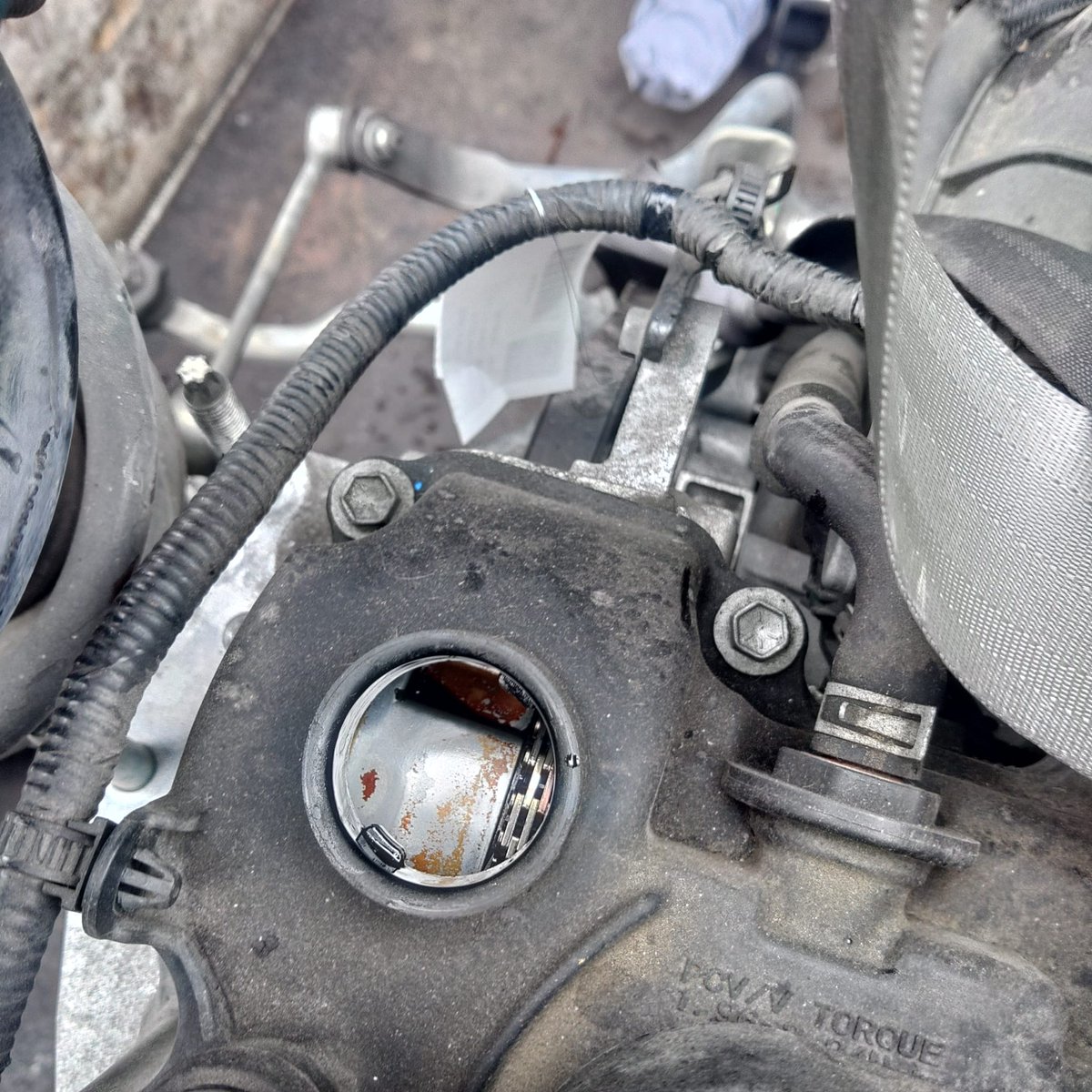 UPCltdJapan's tweet photo. Suzuki Swift engine K12B 4WD for sale 70,000jpy#Japaneseusedcar #usedcarparts #export #toyota #nissan #suzuki #honda #JDM engines parts export service https://t.co/jrhqWmAAZa