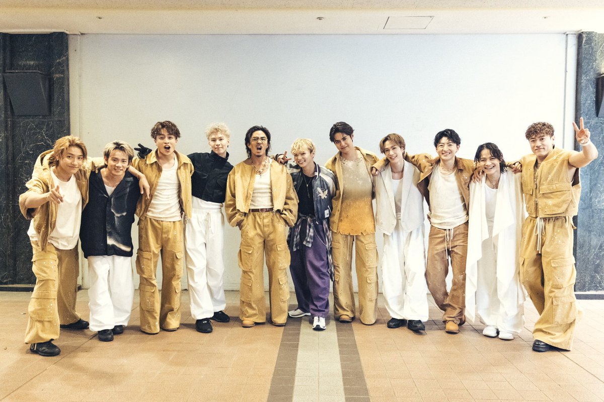 my_dl48's tweet photo. エモすぎたEXPO。
二代目復活もサポメンのエバグリも
best  friends girlもラブドリも
全部泣けた😭
私の大好きなLDH って感じだった😍 https://t.co/9hD1YGisJP