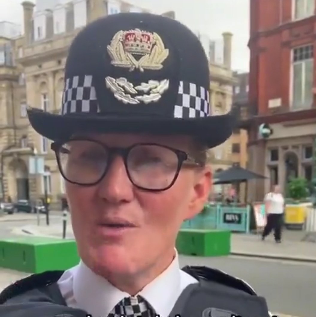 EvacTony's tweet photo. Do any of you people believe a single word any of these people say?

 Do you trust the police?

I'll start, as an ex police officer, I say no, not one bit. 

#Southport #KeirStarmer #TwoTeirPolice https://t.co/CpYWByMcdn