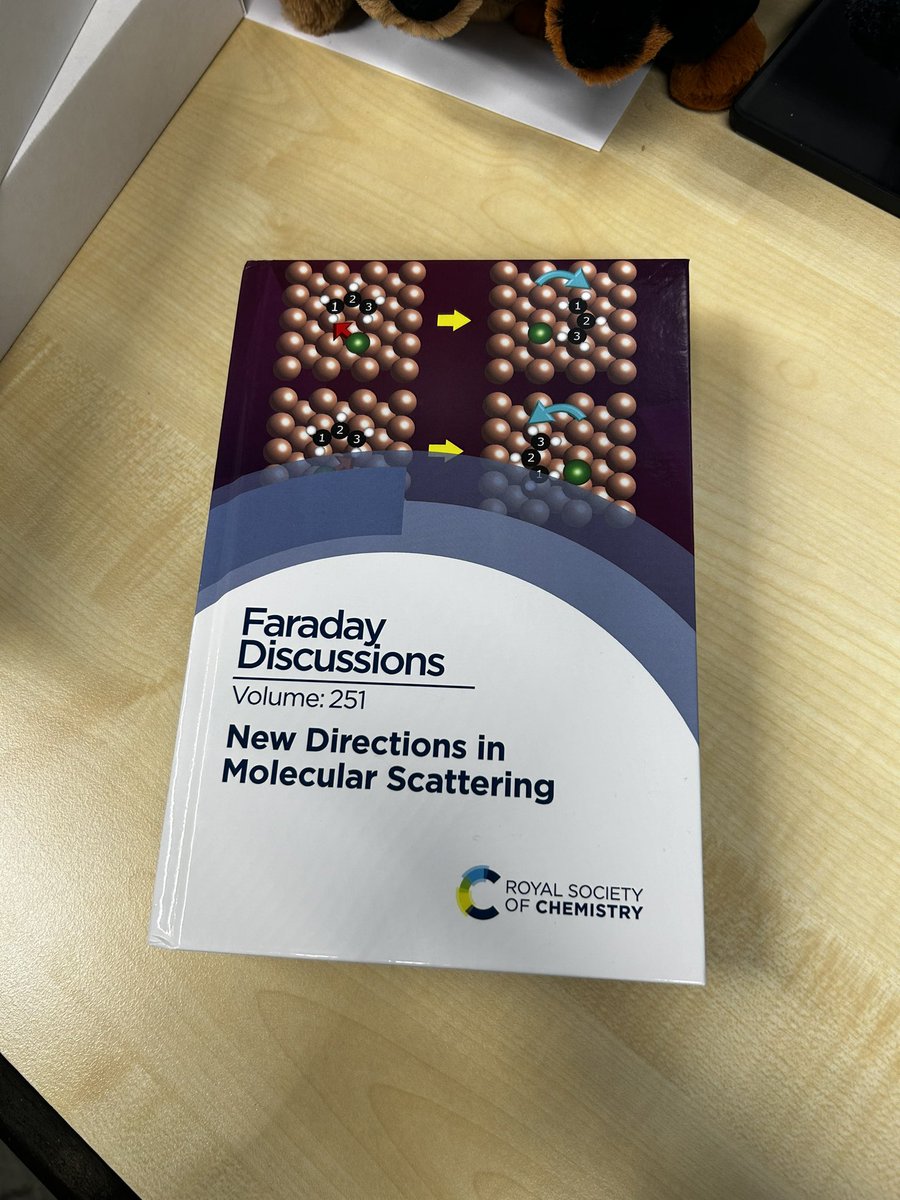 chris__sparling's tweet photo. Nice surprise in the post today!
@Faraday_D @RoySocChem #FD_Scattering https://t.co/3tWMHCJBQw