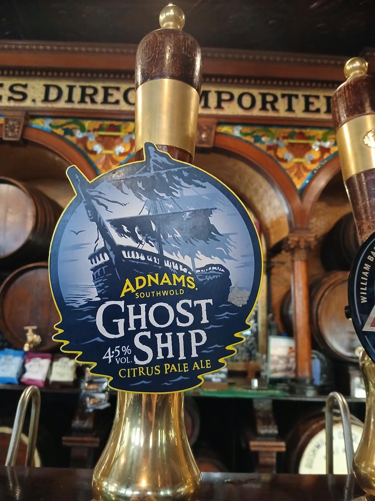 micktcos68's tweet photo. A couple of Halloween fav's on @CrownBarBelfast @Nicholsonspubs 🎃🦇🕸️🕷️ @Adnams #GhostShip @WychWoodBrewery #HobgoblinRuby enjoy
@bftwni @belfastboon @QuareSwally @caskaleweek @CaskFinder @caskmarque @camra_ni https://t.co/JHnaUIeE6l