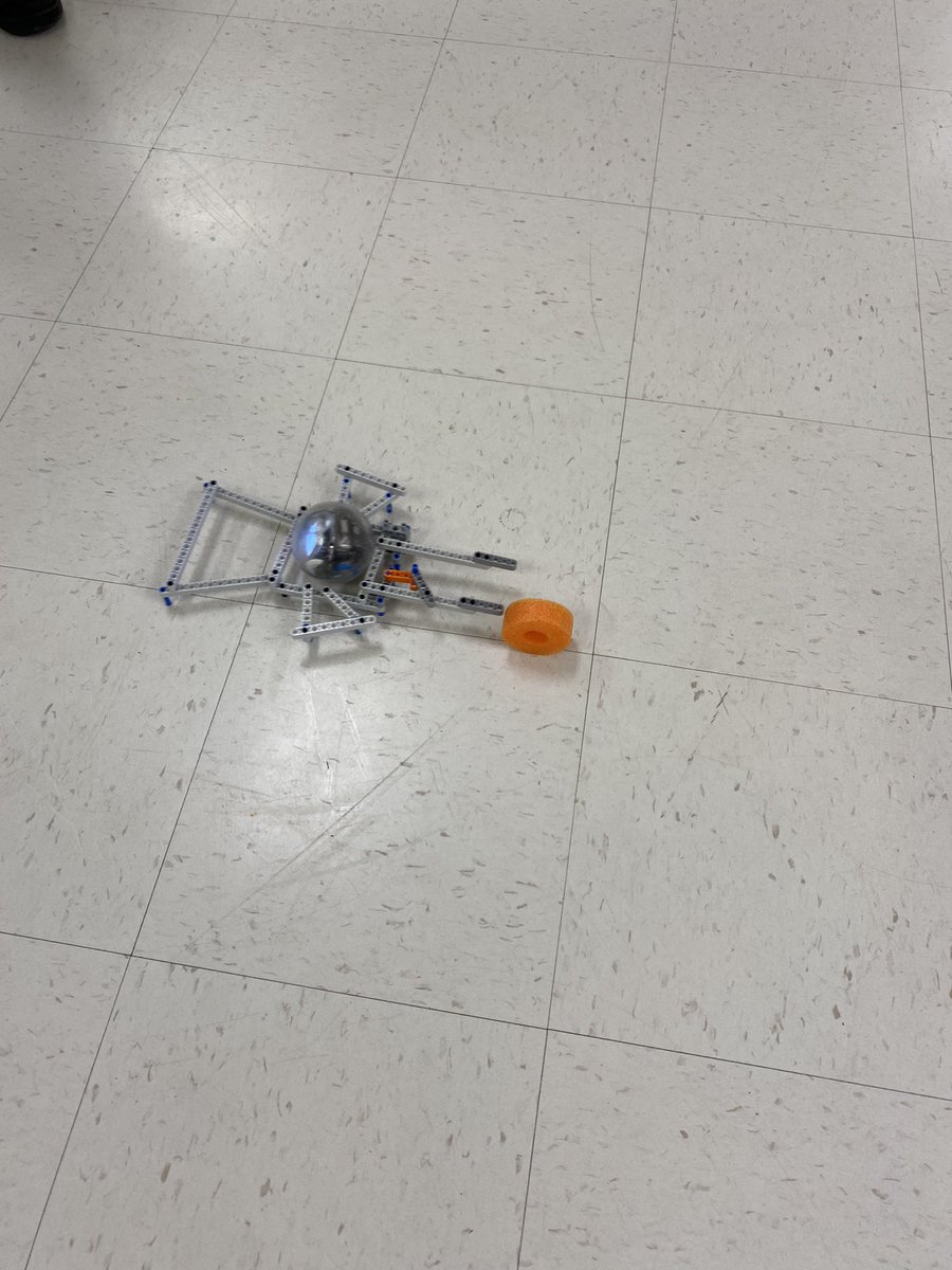 Great work on prototypes  of equipment needed to move sections of the Calgary water main! No more water restrictions with these engineers on the job!!@cwperryschool  <a href="/SpheroEdu/">Sphero Education</a>