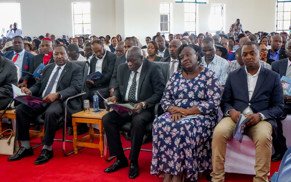 NjeriWaKirima's tweet photo. DP Rigathi Gachagua joins the celebration of a remarkable spirit, Mwalimu Geoffrey Murugami, in Limuru, Kiambu County. https://t.co/sDFOXwRGh9
