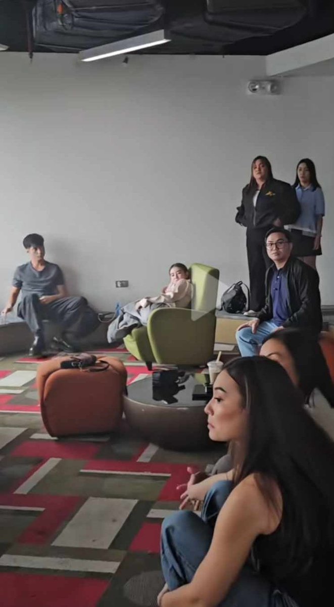 Di talaga mapag hiwalay ang dalawa.

JMFYANG SUPPORT SYSTEM
JMFYANG SUPPORT SYSTEM