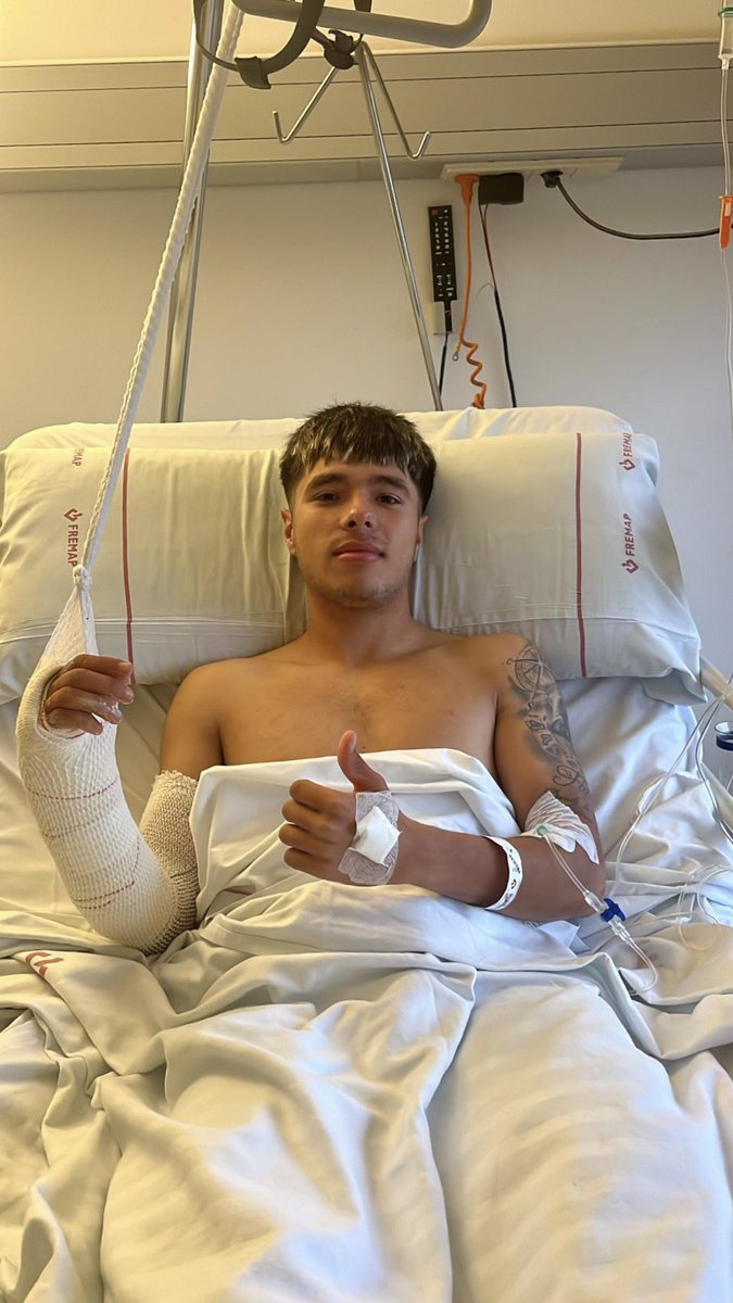 #CanteraCadista 💛💙

Sergio Niza fue intervenido en la tarde de ayer con éxito de una fractura extremo distal de radio.

💪🏻 ¡Mucho ánimo y pronta recuperación, <a href="/Sergioniza7/">Sergio Niza Peña</a>!