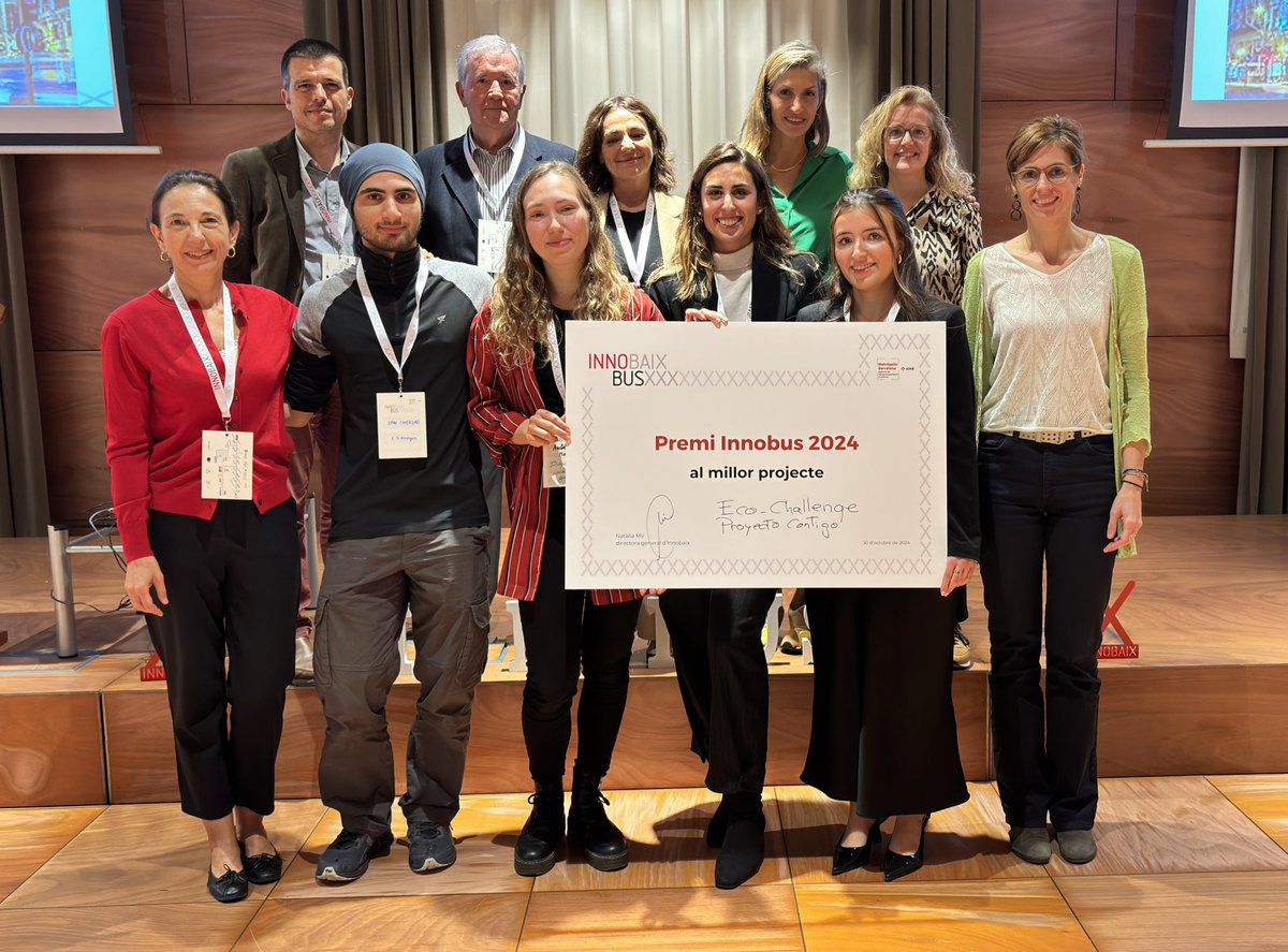 innobaix's tweet photo. El programa #Innobus24 ha premiat dos equips per les seves propostes:
🏆Projecte Contigo, d’Alejandra Romero i Aroa Echevarría. Repte @aiguesbcnclient
🏆 Projecte EcoChallenge, de Jan Sherzad i Arabela Vivar. Repte @GrupTERSA https://t.co/UAnMsExISi
