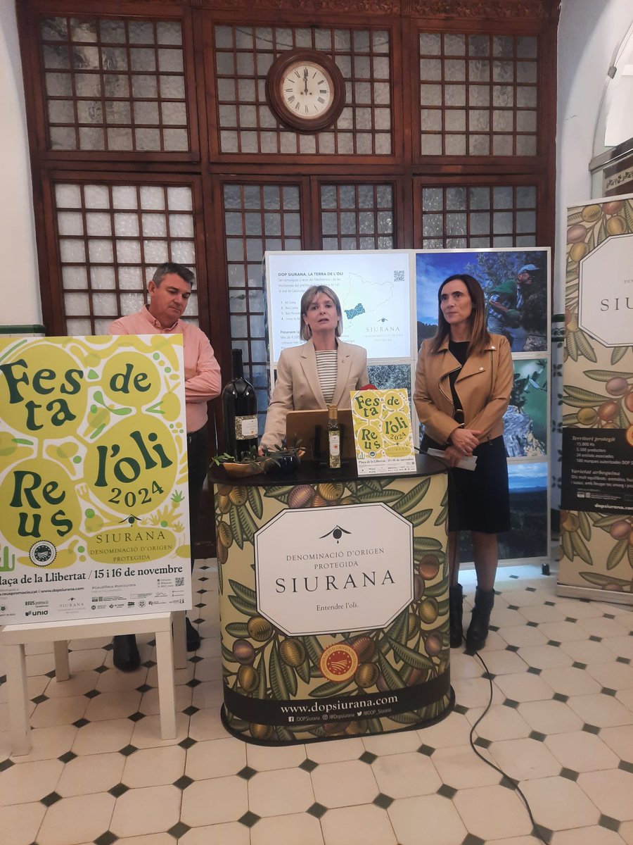 🫒 La seu del Consell Regulador de la #DOPSiurana ha acollit, aquest matí, la presentació de la 27a Fira de l'oli de #Reus, que se celebrarà a la plaça de la Llibertat els dies 15 i 16 de novembre. 

#OOVE #FiraOliReus
