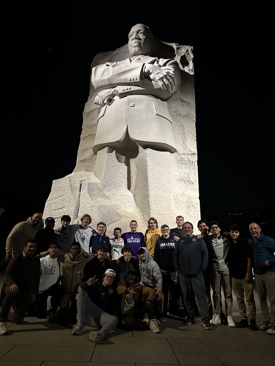 Inspiring weekend at the <a href="/IGsolidarityNET/">Ignatian Solidarity</a> #IFTJ ! We prayed, learned, reflected, and advocated for #MigrationWithDignity and #EcologicalConversion with <a href="/CSPJ_Cleveland/">CSPJ</a> friends <a href="/WalshJesuit/">Walsh Jesuit</a> <a href="/sja1890/">Saint Joseph Academy</a> <a href="/NDCLLions/">Notre Dame-Cathedral Latin School</a> <a href="/JCUMinistry/">JCU Campus Ministry</a> @magsbluestreaks