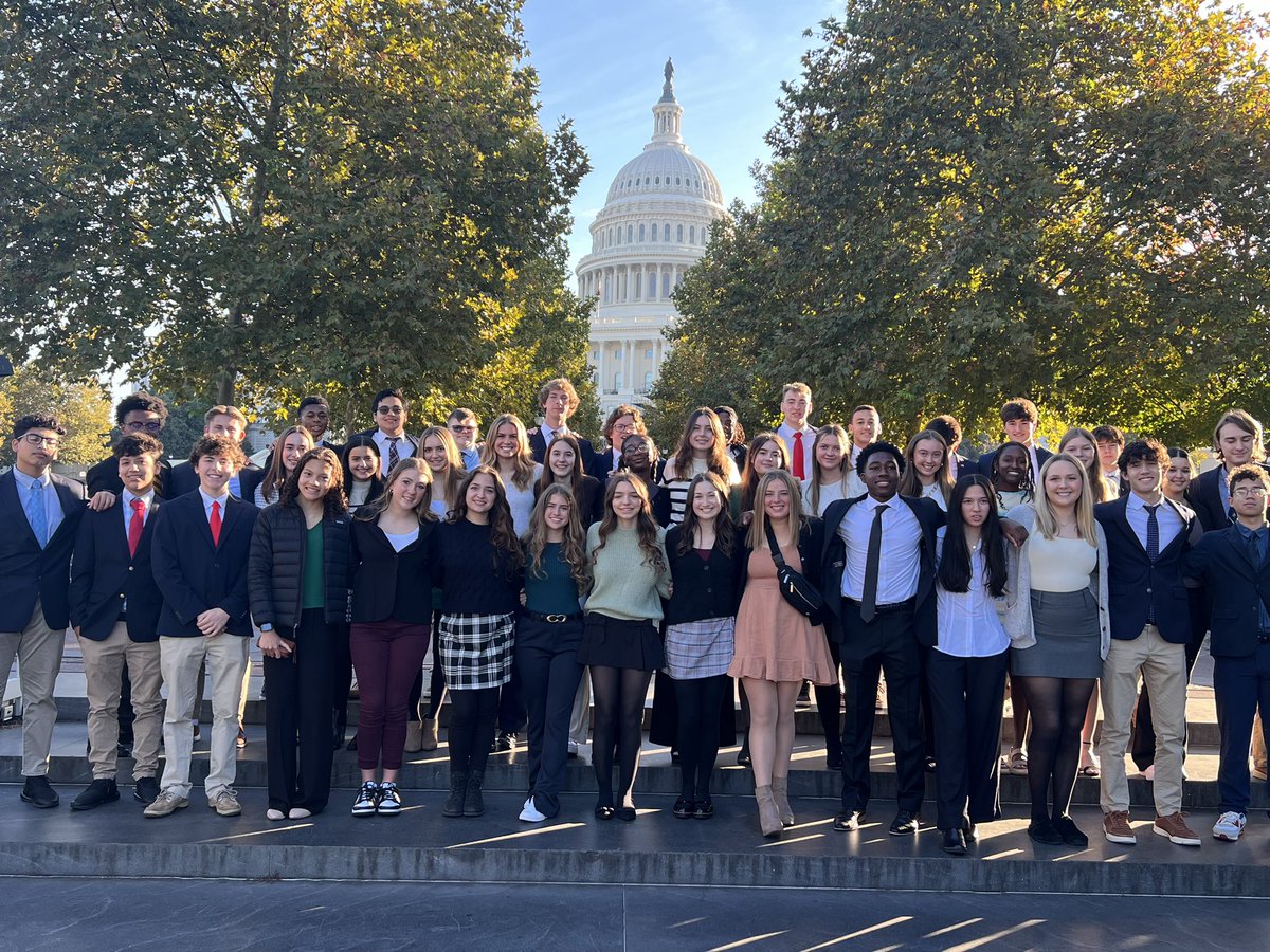SIHS_IPJ's tweet photo. Inspiring weekend at the @IGsolidarityNET #IFTJ ! We prayed, learned, reflected, and advocated for #MigrationWithDignity and #EcologicalConversion with @CSPJ_Cleveland friends @WalshJesuit @sja1890 @NDCLLions @JCUMinistry @magsbluestreaks https://t.co/yDMsNCArOu
