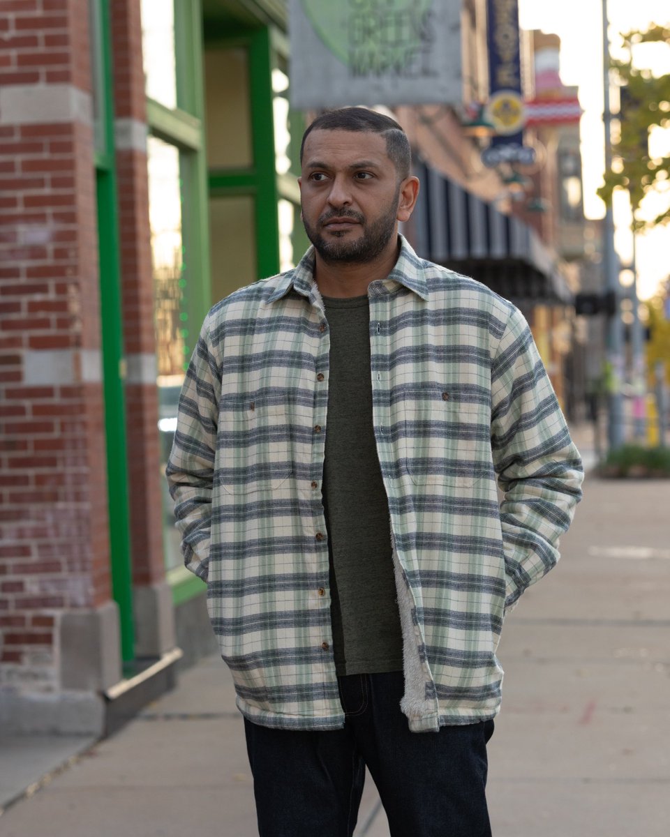 csoutpoststl's tweet image. The fleece-lined flannel shirt by Lee Valley Ireland will become your favorite layer of the season. Available in-store and online with free 🇺🇸 shipping. #crimsonserpentsoutpost #flannelshirt #flannelseason #fallstyle #cozyclothes #mensfashion #stlboutique #shopstl #shopsmall