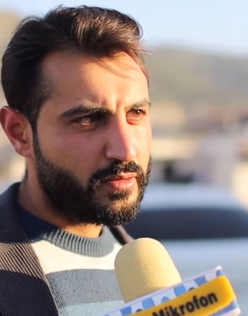 Hatay’da sokak röportajında “Atatürk’ü sevmiyorum. Anti kemalistim. Osmanlıyı yıktı” demişti..

M.F.K isimli vatandaşın sosyal medyada gelen tepkiler sonrası gözaltına alınıp tutuklanarak cezaevine gönderildiği ortaya çıktı.

Bu nasıl bir zulüm! Kanunlar ne zamandan beri kalplere